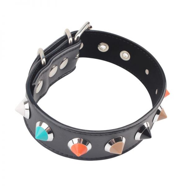 Collar con Puas 46.5 cm de la tienda erótica web www.tiendaeroticaweb.es