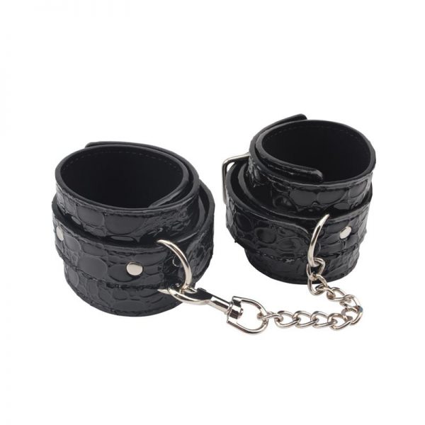 Esposas para Tobillos Be Good Negro de la tienda erótica web www.tiendaeroticaweb.es