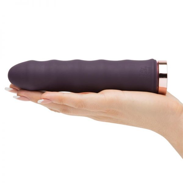 Fifty Shades Freed Deep Inside Vibrador Clásico Recargable diseñado por FIFTY SHADES FREED