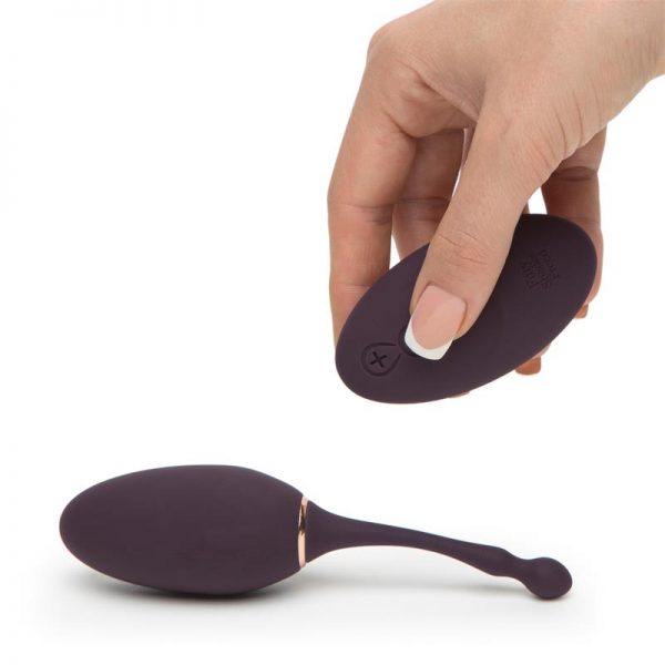 Fifty Shades Freed Ive Got You Huevo Vibrador a Control Remoto Recargable de la marca FIFTY SHADES FREED