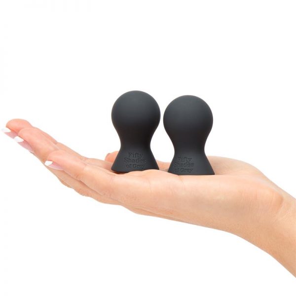 Fifty Shades of Grey erector pezones negro en www.tiendaeroticaweb.es