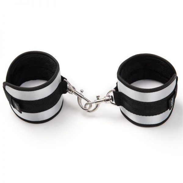 Fifty Shades of Grey Totally His Soft Esposas fabricante FIFTY SHADES OF GREY