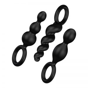 Pack de 3 Plugs Silicona Negro diseñado por la marca SATISFYER
