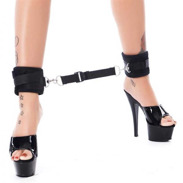Rimba Bondage Play Esposas para Tobillos Con Correa Elástica Color Negro barato