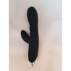 Vibrador Eve Silicona Negro 18 x 3.2 cm diseñado por la marca OHH TOYS